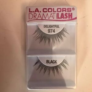 Fake lashes